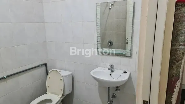 image RUMAH ROYAL RESIDENCE 2 LANTAI SIAP HUNI (4)