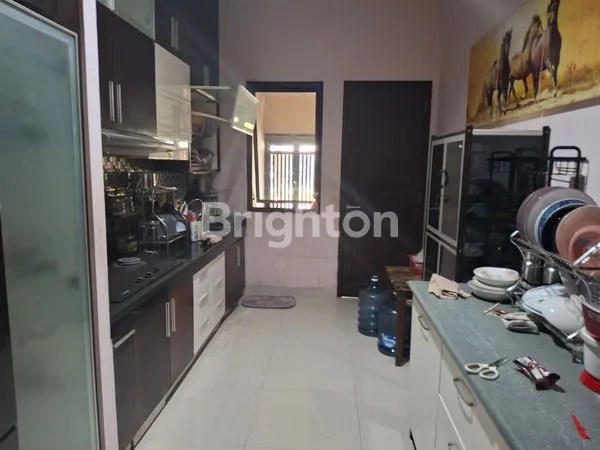 image RUMAH 2 LANTAI DALAM CLUSTER THE ATMOSPHERE SENTUL CITY DEKAT JUNGLELAND (8)