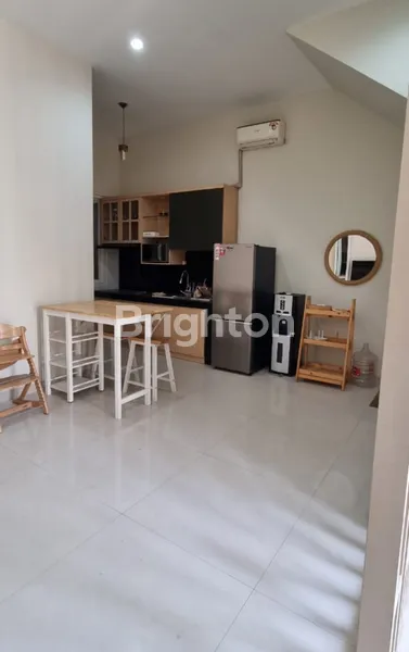 image RUMAH MURAH TERAWAT DARMO PERMAI UTARA LOKASI STRATEGIS DI SURABAYA BARAT (3)