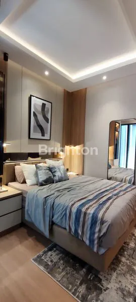 image RUMAH BARU MEWAH SOUTH TRESOR (5)