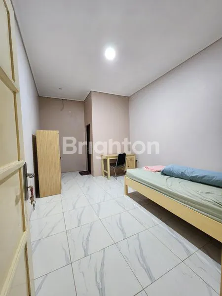 image RUMAH KOST STRATEGIS DI JATINANGOR, 17 KT & FASILITAS USAHA (2)