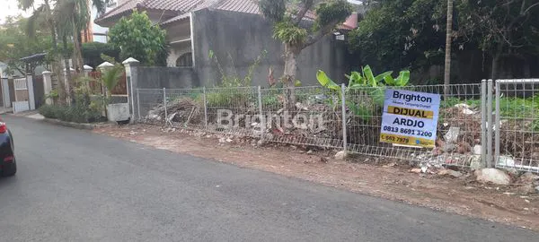TANAH  DURENSAWIT DIDALAM KOMPLEK  DEKAT PONDOK BAMBU  JAKARTA TIMUR