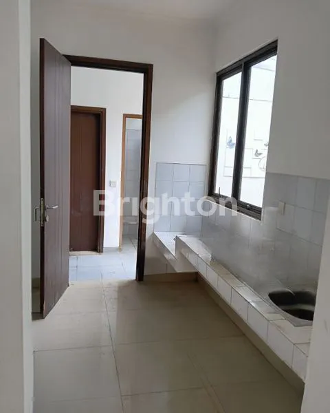 image RUMAH ( HARGA BAGUS ) HOOK, BSD CITY, TANGERANG (3)