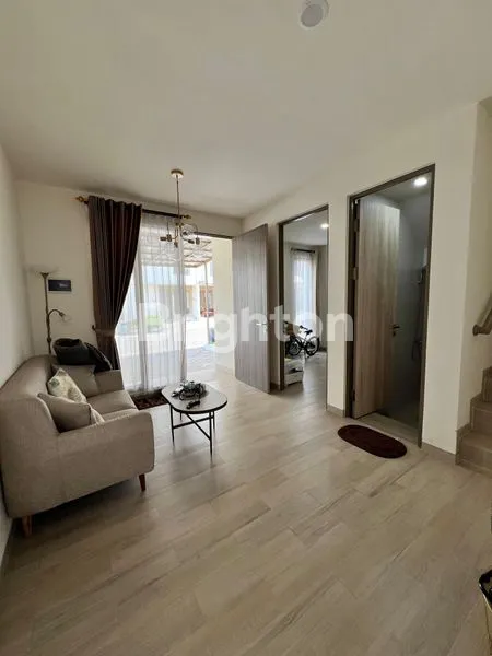 image DI SEWAKAN RUMAH FULL FURNISH DIJUANDA (1)