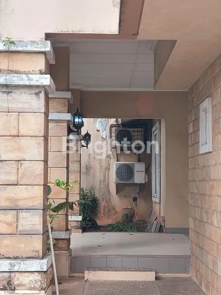 image RUMAH SIAP HUNI DI PUSPITA LOKA BSD (2)