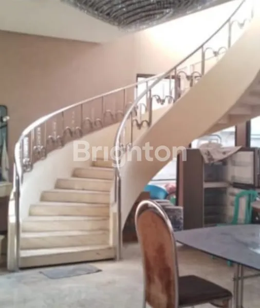 image RUMAH DI RAYA DHARMAHUSADA SURABAYA TIMUR (1)