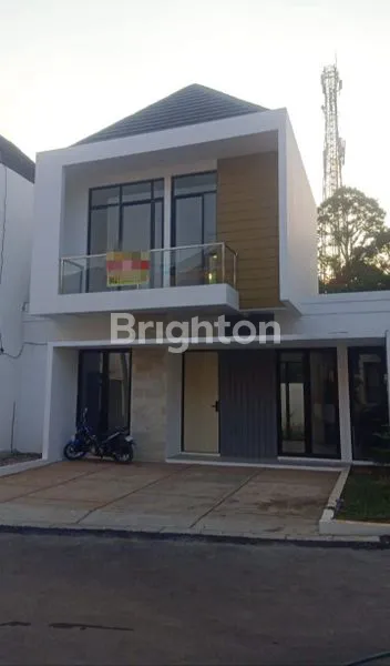 RUMAH BAGUS 2 LANTAI DI CLUSTER PERUMAHAN NGALIYAN SEMARANG BARAT