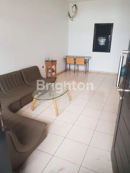 image RUMAH TAMAN RATU DEKET GREENVILLE RAYA JAKARTA BARAT LOKASI STRATEGIS (3)