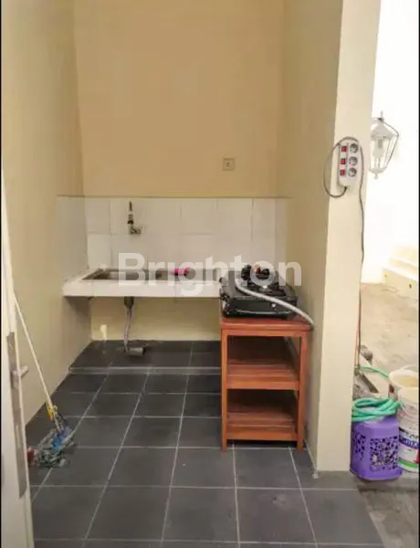 image RUMAH DENGAN PERABOTAN DI CITRAGRAND (7)