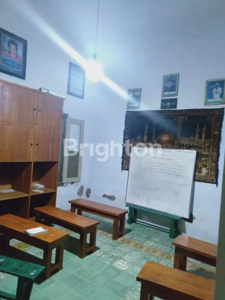 image DIJUAL RUMAH  KUNO DI TENGAH KOTA KEDIRI (1)