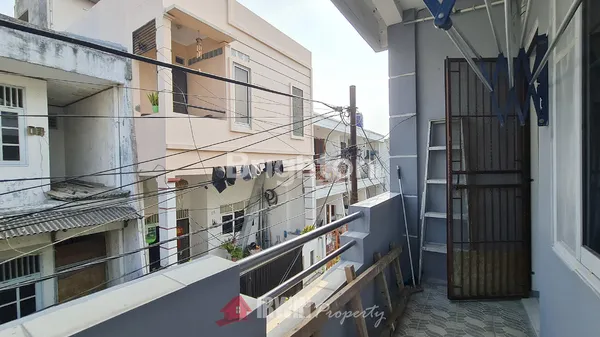 image RUMAH 2 LANTAI SANGAT TERAWAT DI ANGSANA, DURI KEPA (8)