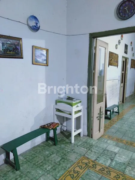 image DIJUAL RUMAH  KUNO DI TENGAH KOTA KEDIRI (7)