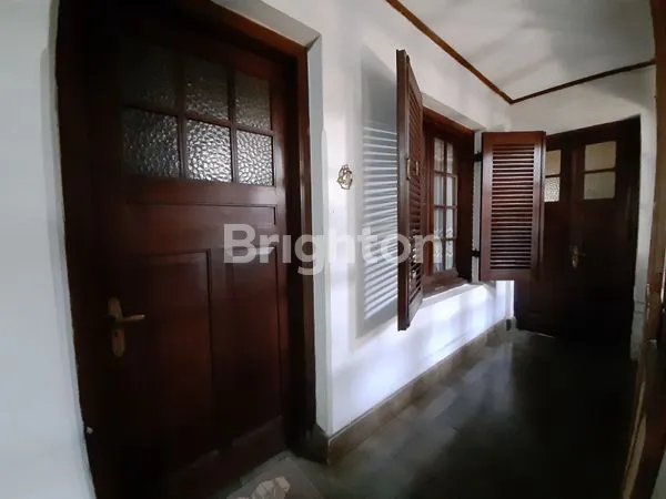 image RUMAH KLASIK COCOK UNTUK CAFE COFFEE SHOP AREA WASTUKENCANA (4)