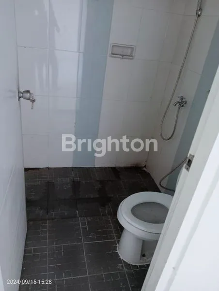 image RUMAH SECOND RASA BARU GOLDEN BERRY REGENCY MENGANTI GRESIK RUMAH MUNGIL MINIMALIS COCOK UNTUK KELUARGA MUDA (7)