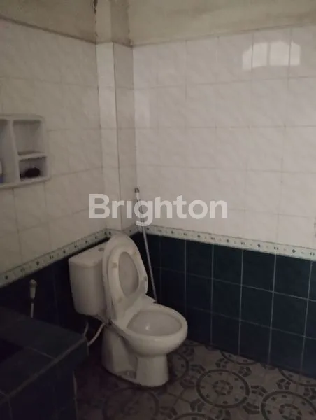 image DISEWAKAN RUKO LUAS LOKASI STRATEGIS KUTA (5)