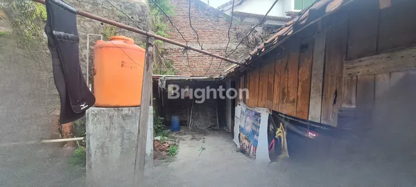 image RUMAH HITUNG TANAH DI JALAN TUMPANG SEMARANG (3)