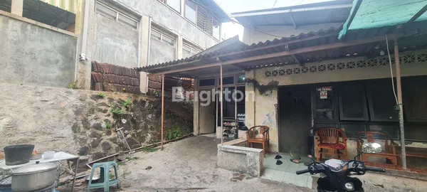 image RUMAH HITUNG TANAH DI JALAN TUMPANG SEMARANG (4)