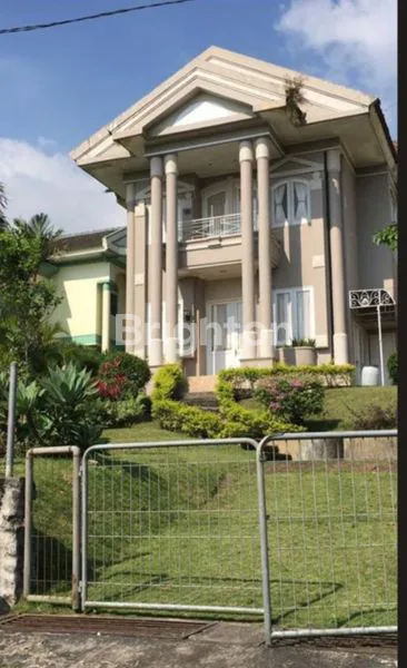 image VILLA PUNCAK TRAWAS (6)