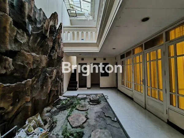 image RUMAH SIAP HUNI BAGUS DI SUTOREJO TIMUR. DEKAT RAYA MULYOSARI, PAKUWON CITY, GALAXY MALL, DHARMAHUSADA, DHARMAHUSADA MAS, KERTAJAYA INDAH, ARAYA. (5)