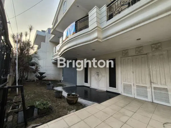 image RUMAH SIAP HUNI BAGUS DI SUTOREJO TIMUR. DEKAT RAYA MULYOSARI, PAKUWON CITY, GALAXY MALL, DHARMAHUSADA, DHARMAHUSADA MAS, KERTAJAYA INDAH, ARAYA. (1)