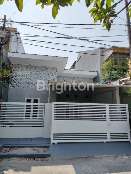 image RUMAH BARU GRESS 1M-AN AREA RUNGKUT DEKAT RAYA MERR, GUNUNG ANYAR (8)