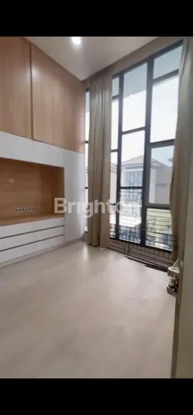 image RUMAH 3LANTAI MINIMALIS SEMI FURNISH DI JAKARTA GARDEN CITY JAKARTA TIMUR (2)