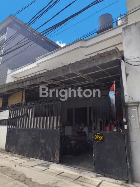 image RUMAH + USAHA,GUDANG,KONVEKSI, PRODUKSI 2 LANTAI JELAMBAR JAKARTA BARAT DALAM PERUMAHAN TENANG (1)