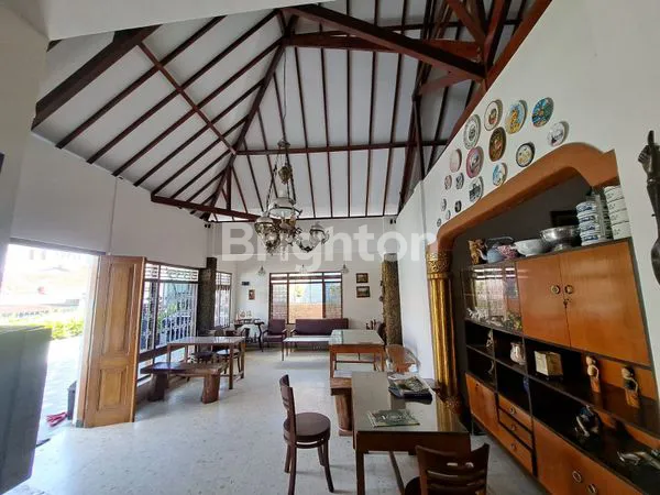 image HANYA 3 MENIT KE ALUN2 & JATIMPARK! RUMAH 2 LANTAI PUSAT KOTA BATU   (2)