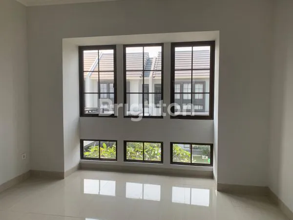image RUMAH 2 LANTAI DI CITRALAND CIBUBUR (4)