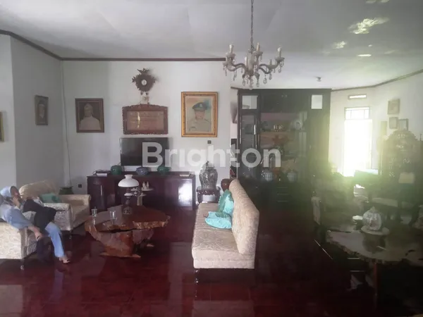 image RUMAH DENGAN PEKARANGAN LUAS DAN KOLAM IKAN DI KABUPATEN CIAMIS JAWA BARAT. SELANGKAH KE PUSAT KOTA CIAMIS. (3)