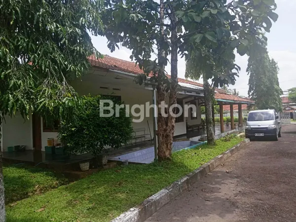 image RUMAH DENGAN PEKARANGAN LUAS DAN KOLAM IKAN DI KABUPATEN CIAMIS JAWA BARAT. SELANGKAH KE PUSAT KOTA CIAMIS. (5)