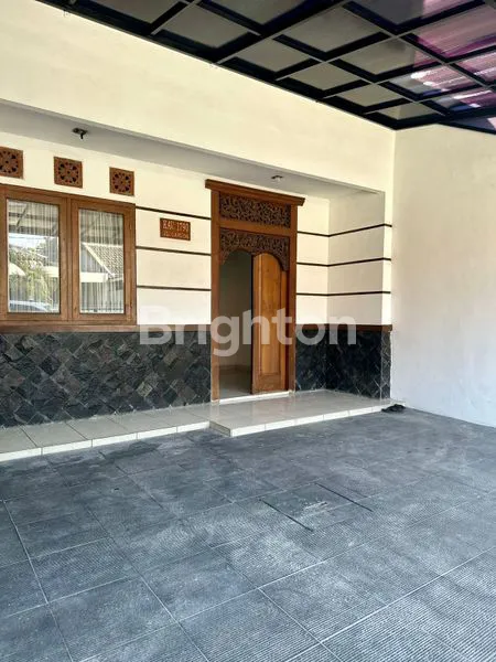 image RUMAH MODERN MINIMALIS BARU RENOV DI CLUSTER CIPUTAT (2)