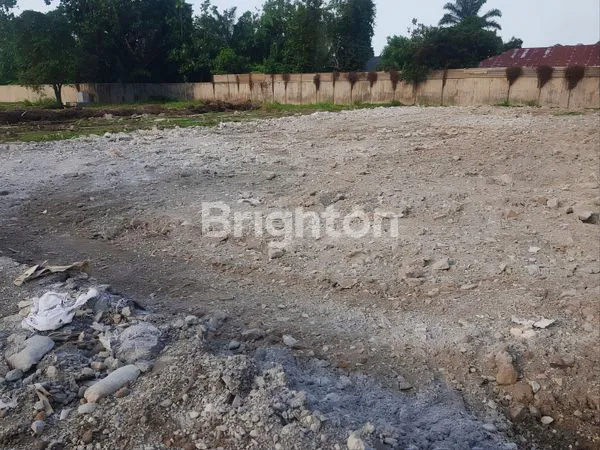 image TANAH JL. M BASIR. LOKASI STRATEGIS. 3 MENIT DARI MARELAN RAYA PASAR 5 & JL. KL. YOS SUDARSO (5)