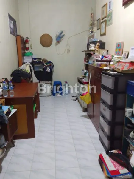 image RUMAH KOS DALAM GANG OKUPANSI FULL PASTI CUAN  JEMBATAN LIMA JAKARTA BARAT (3)