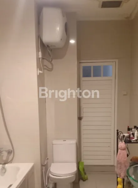 image TERMURAH TERAWAT ROW 3 DKT RAYA KENDALSARI,RAYA MERR,GRAHA SENTOSA,PURI GALAXY BUMI PERMAI ARAYA,NGINDEN INTAN,RUNGKUT ASRI,NIRWANA EKSEKUTIF,PANJANG JIWO,TENGGILIS MEJOYO,RAYA KALIRUNGKUT,PENJARINGAN PALEM,SEMOLOWARU,SEMAMPIR,PRAPEN,JEMURSARI,KENDANGSARI (8)