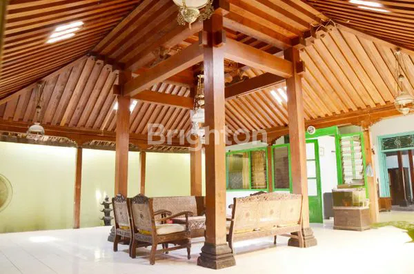 image TURUN HARGA RUMAH JOGLO DI KOTA GEDE (2)