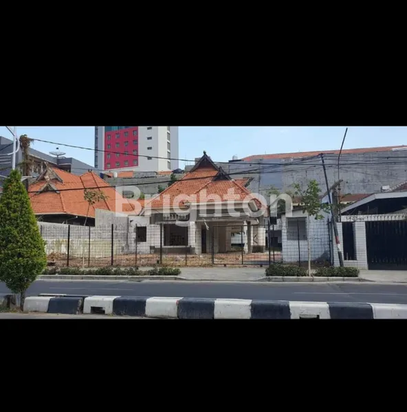 image RUMAH DI JALAN AMBENGAN (1)