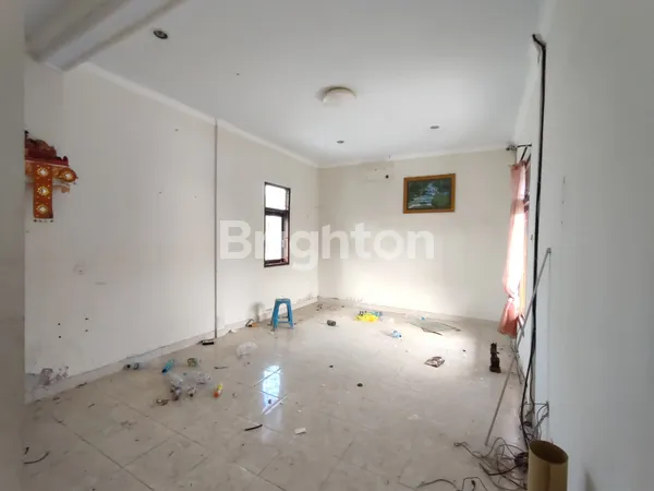 image RUMAH PLUS RUANG USAHA DI PADANG SAMBIAN POSISI HOOK (8)