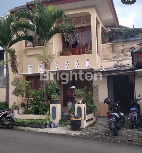 image RUMAH 2 LANTAI LT 82 M2 DI JALAN RASEMUN, DESA TLEKUNG, KECAMATAN JUNREJO, KOTA BATU MALANG (1)