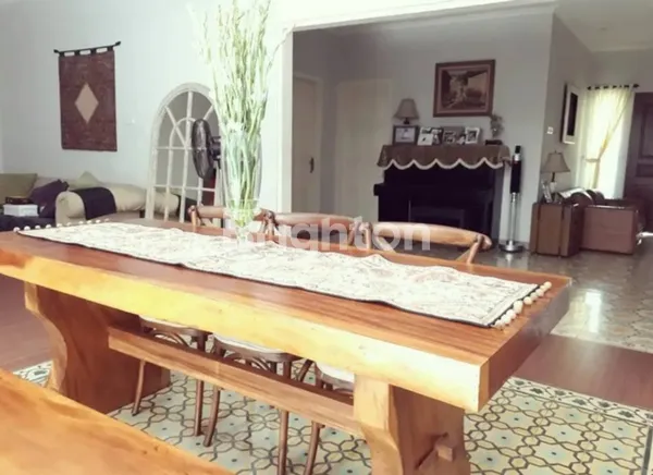 image MURAH RUMAH 1,5 LANTAI KEDUNG BARUK DEKAT RUNGKUT, RAYA MERR  (2)