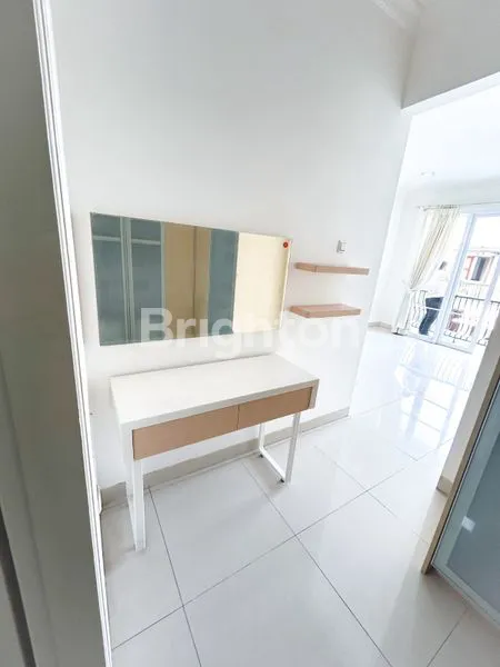 image RUMAH MEWAH CANTIK DI JAGAKARSA (7)