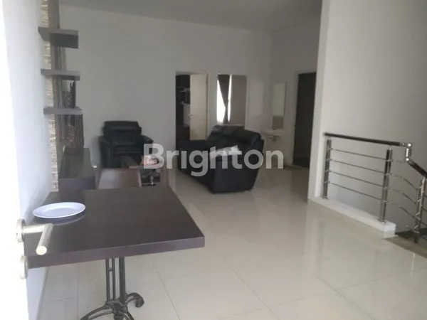 image RUMAH MINIMALIS MODERN STRATEGIS DAN KOMERSIAL (7)