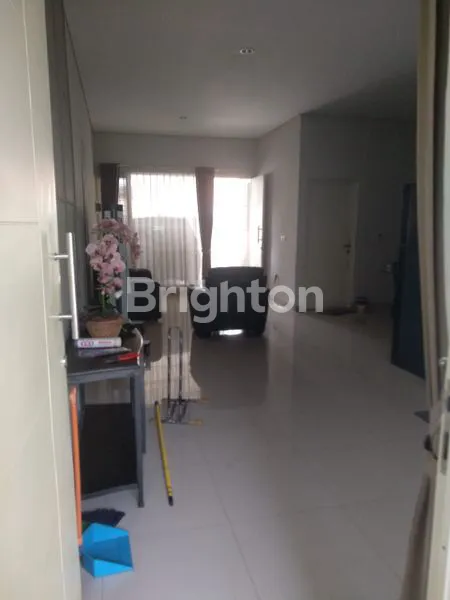 image RUMAH MINIMALIS MODERN STRATEGIS DAN KOMERSIAL (6)