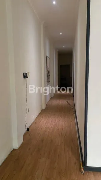 image RUKO CANTIK DI JUAL DI JALAN S.PARMAN (2)