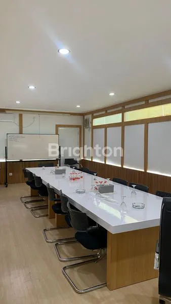 image RUKO CANTIK DI JUAL DI JALAN S.PARMAN (1)