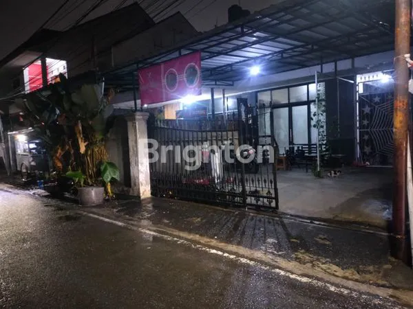 image RUMAH HUNIAN LUAS DI SAYAP GATOT SUBROTO, SUDAH ADA TEMPAT USAHA (2)