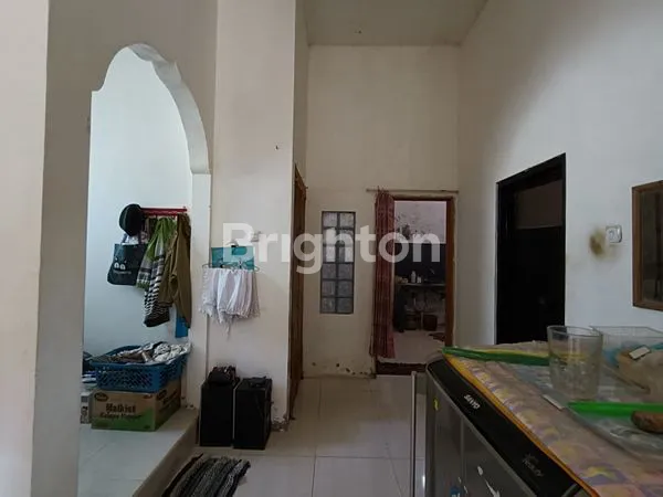 image RUMAH DAN USAHA TOKO (5)