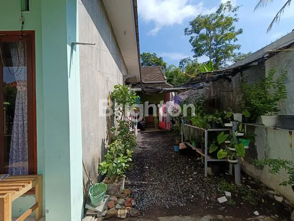 image RUMAH DAN USAHA TOKO (3)
