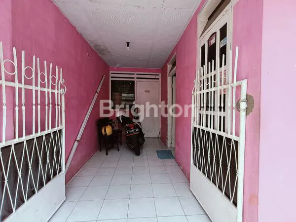 RUMAH DEKAT TERMINAL WONOREJO