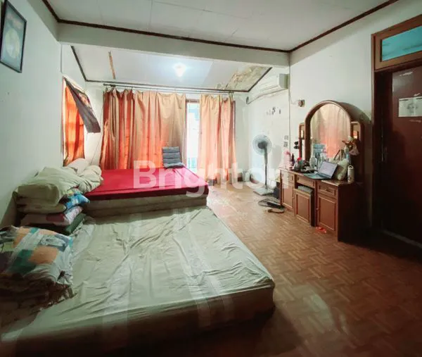 image RUMAH LAMA STRATEGIS DI CINERE (5)